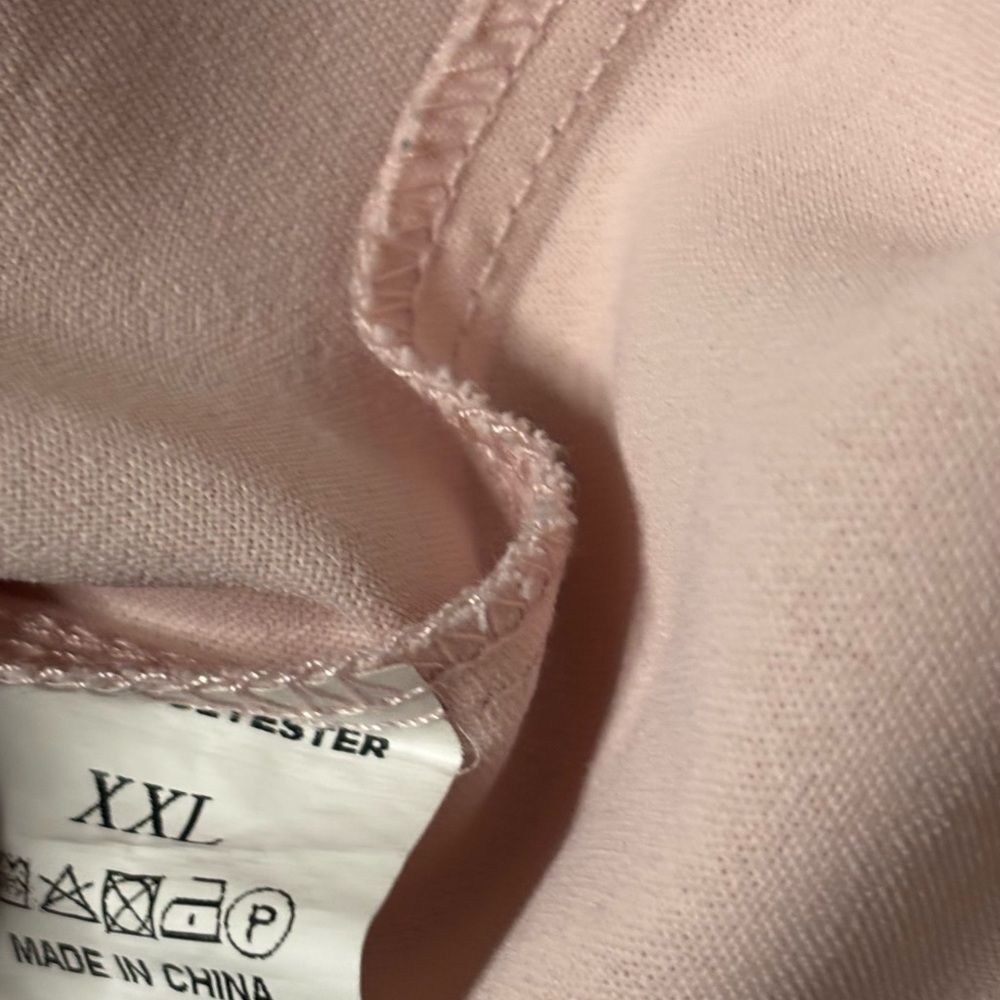 Light Pink V-Neck Blouse - Picture 5 of 5